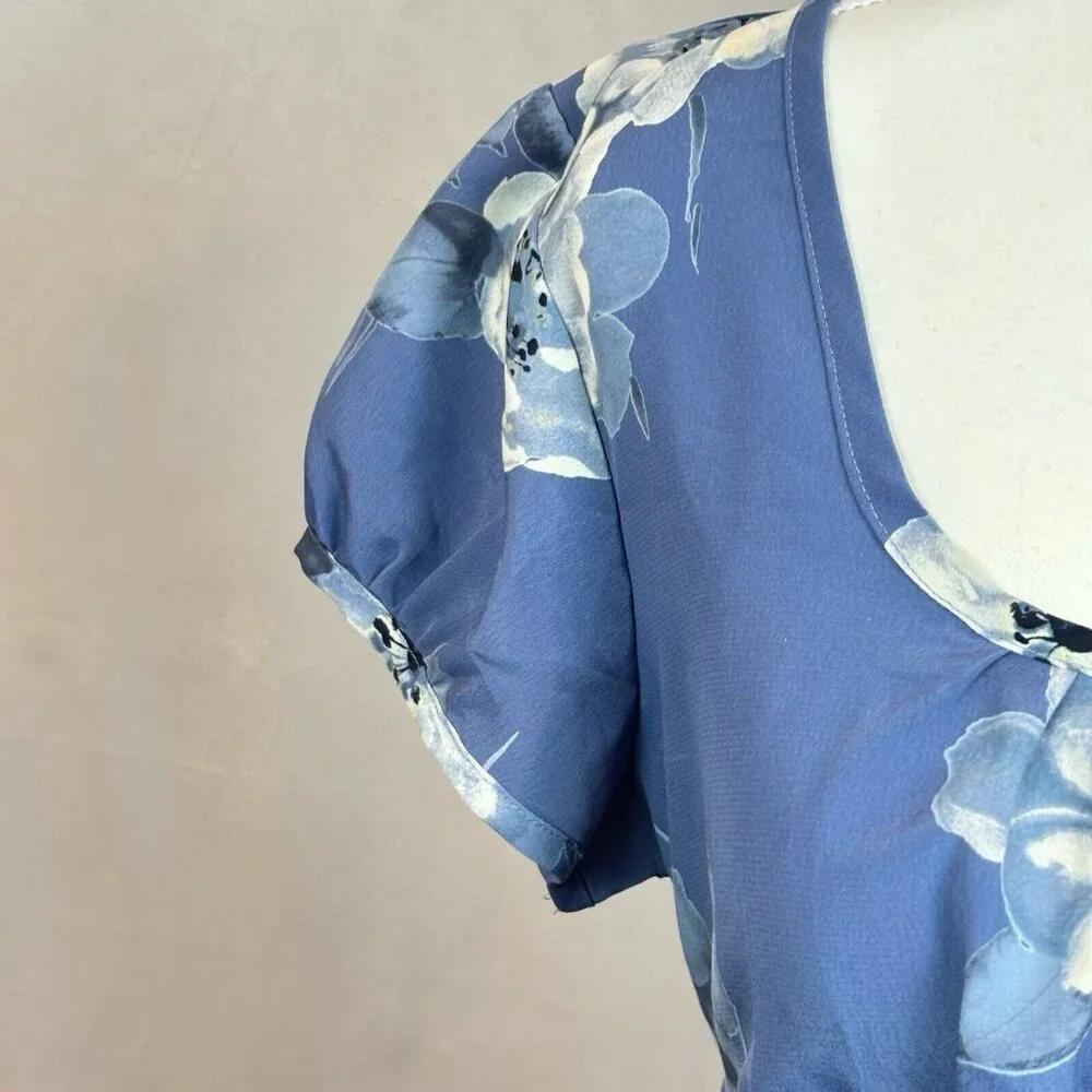 Vintage La Belle Women's Blue Floral Babydoll Cap Sleeve Feminine Blouse Size 11